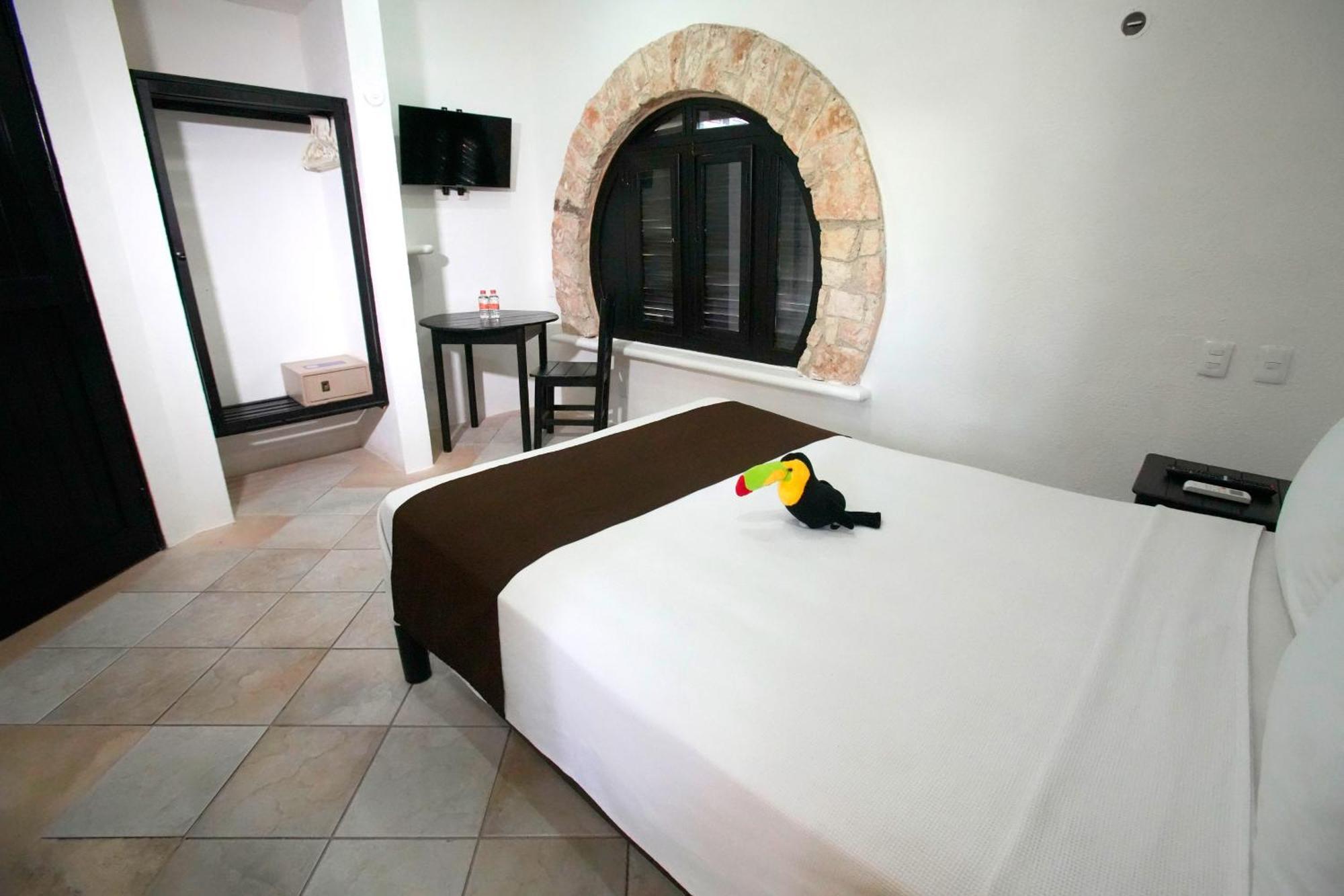 Tukan Hotel Playa Del Carmen Exterior photo